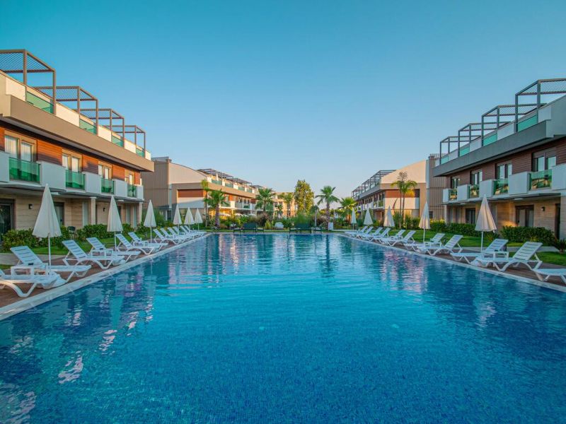VERANDA BEACH SUITES фото 2