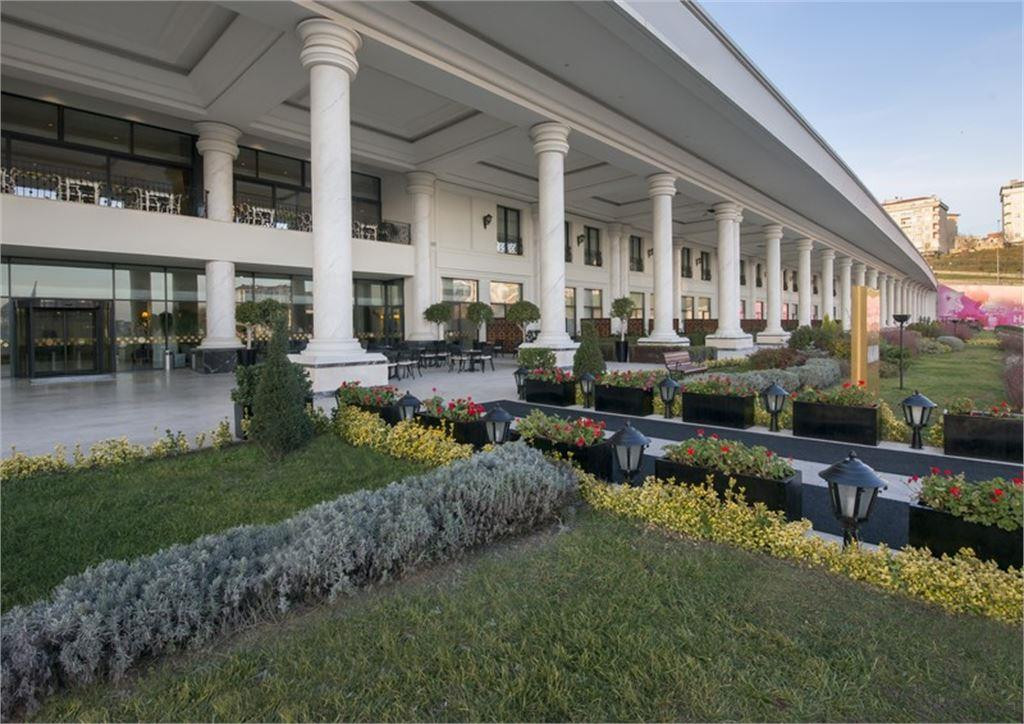 ISFANBUL HOLIDAY HOME & SUITES (EX. VIALAND PALACE)