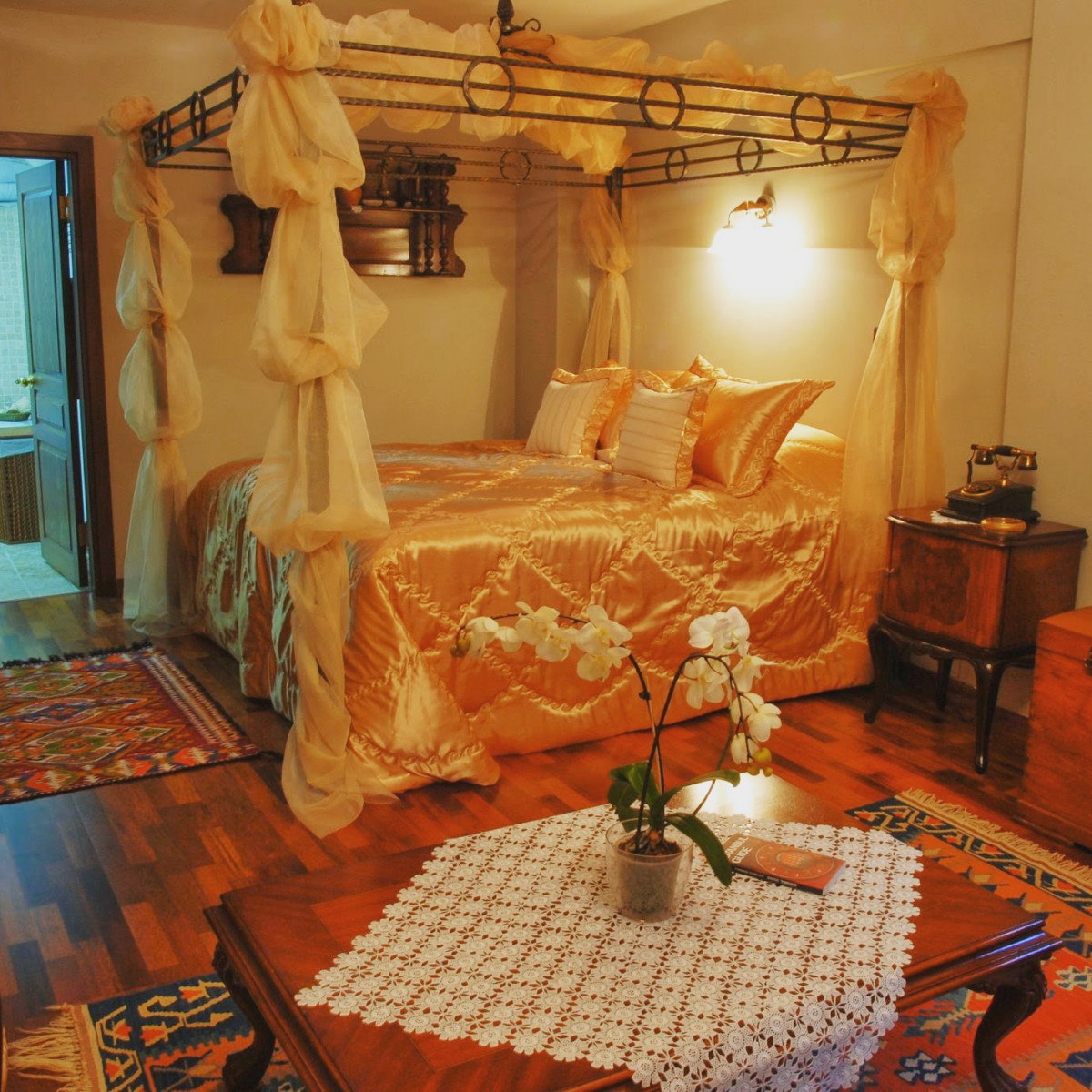VILLA SPHENDONE SUITES ISTANBUL фото 8