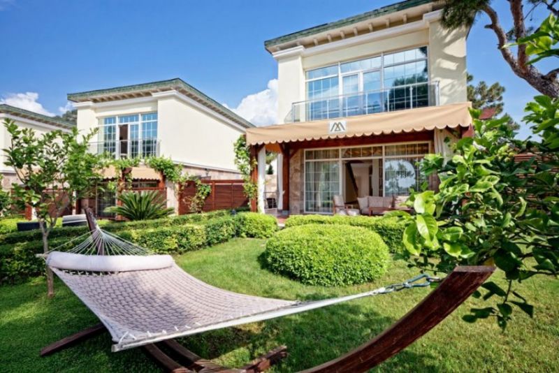 VILLAS & SUITES BY AMARA