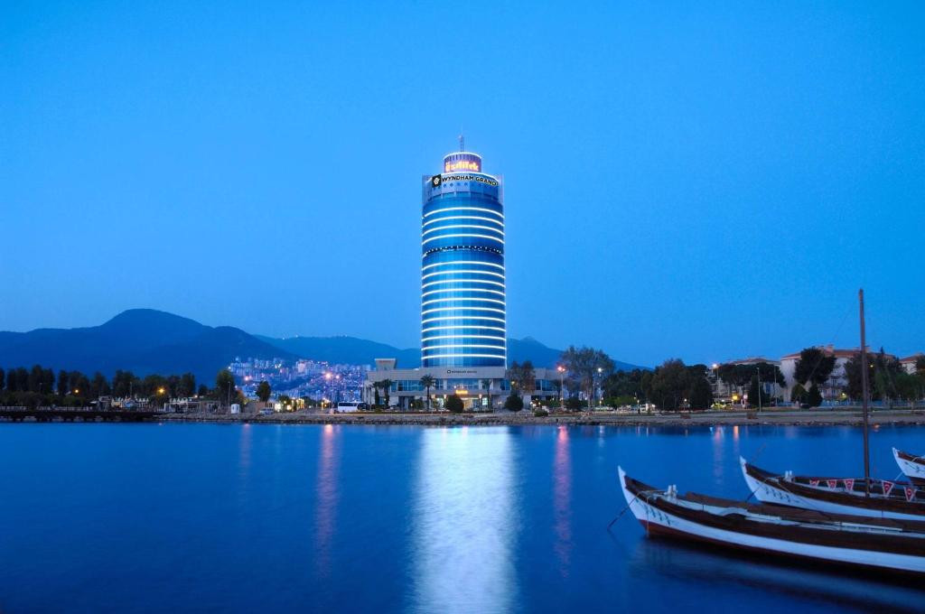 WYNDHAM GRAND IZMIR OZDILEK фото 3