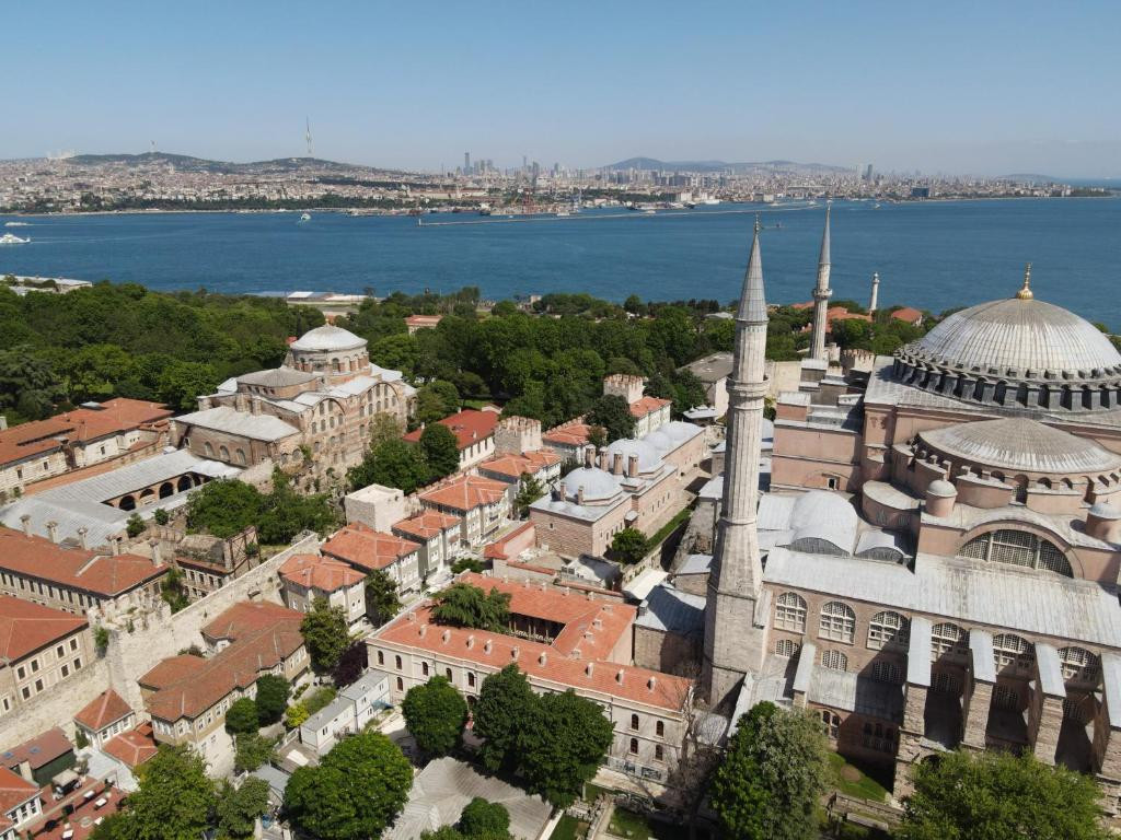 HAGIA SOFIA MANSIONS ISTANBUL CURIO COLLECTION BY HILTON фото 2