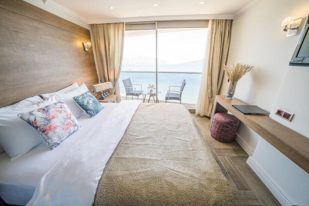 AURASIA BEACH HOTEL (EX.MALIBU BEACH) фото 2