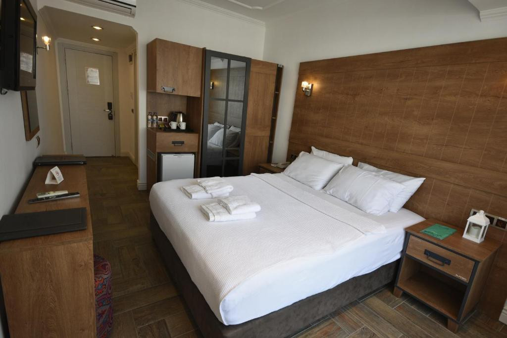 AURASIA BEACH HOTEL (EX.MALIBU BEACH) фото 8