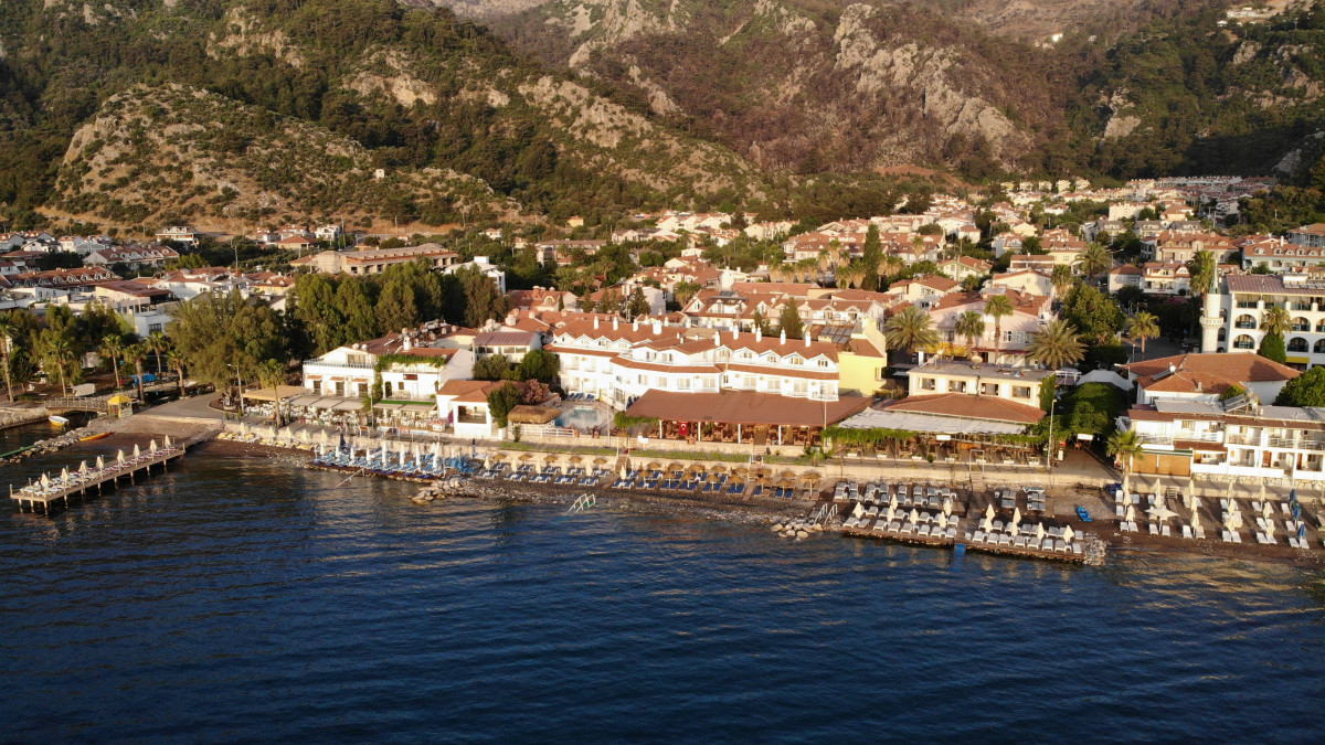 ZEYBEK BEACH TURUNC фото 3