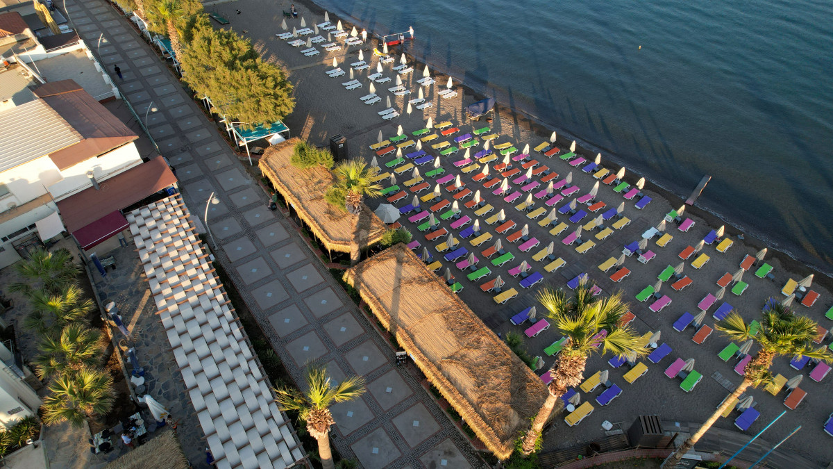 ZUZUU BEACH & HOTEL фото 2