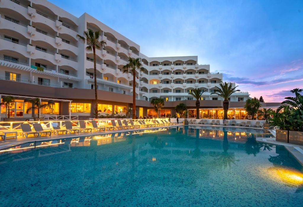 GOLDEN TULIP HAMMAMET PRESIDENT (EX. COOEE PRESIDENT)