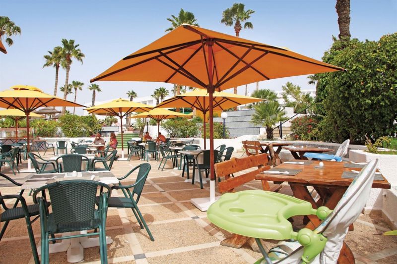 CLUB TROPICANA & SPA RESORT фото 4