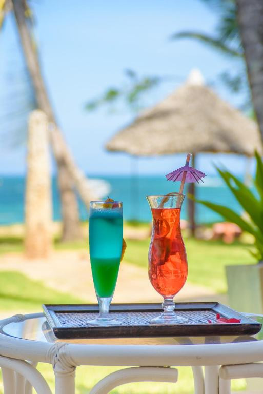 SAROVA WHITESANDS BEACH RESORT & SPA фото 3