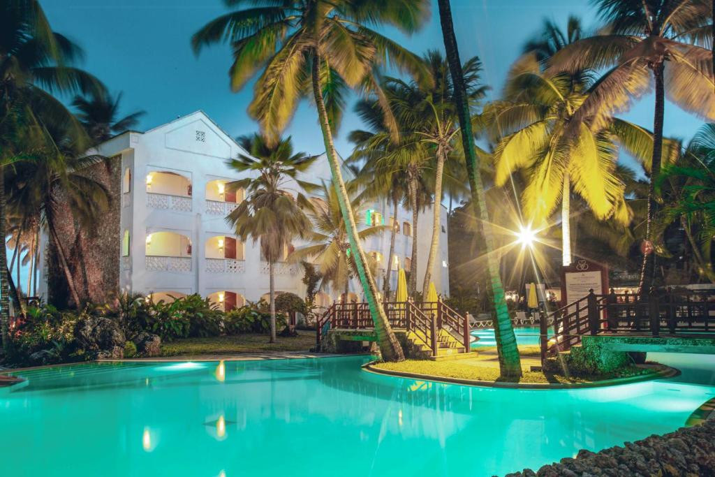 SAROVA WHITESANDS BEACH RESORT & SPA фото 7