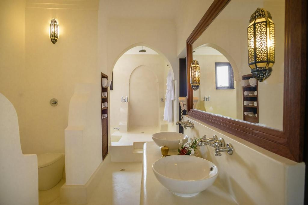 SWAHILI BEACH RESORT фото 4