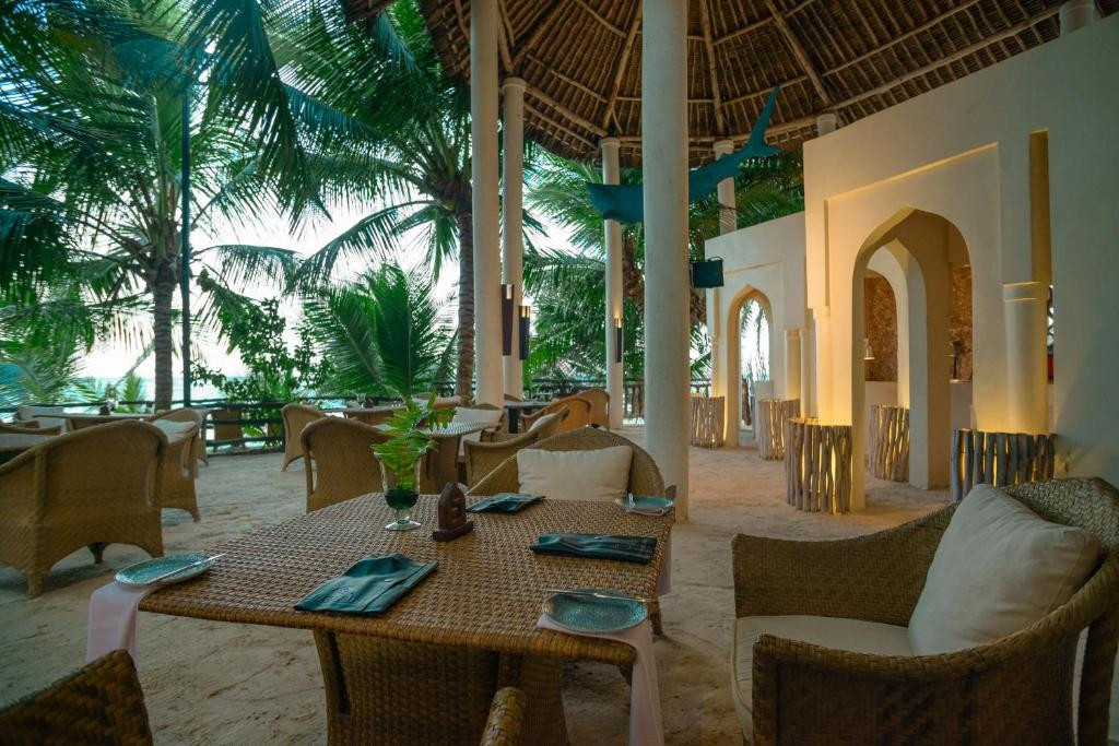 SWAHILI BEACH RESORT фото 2