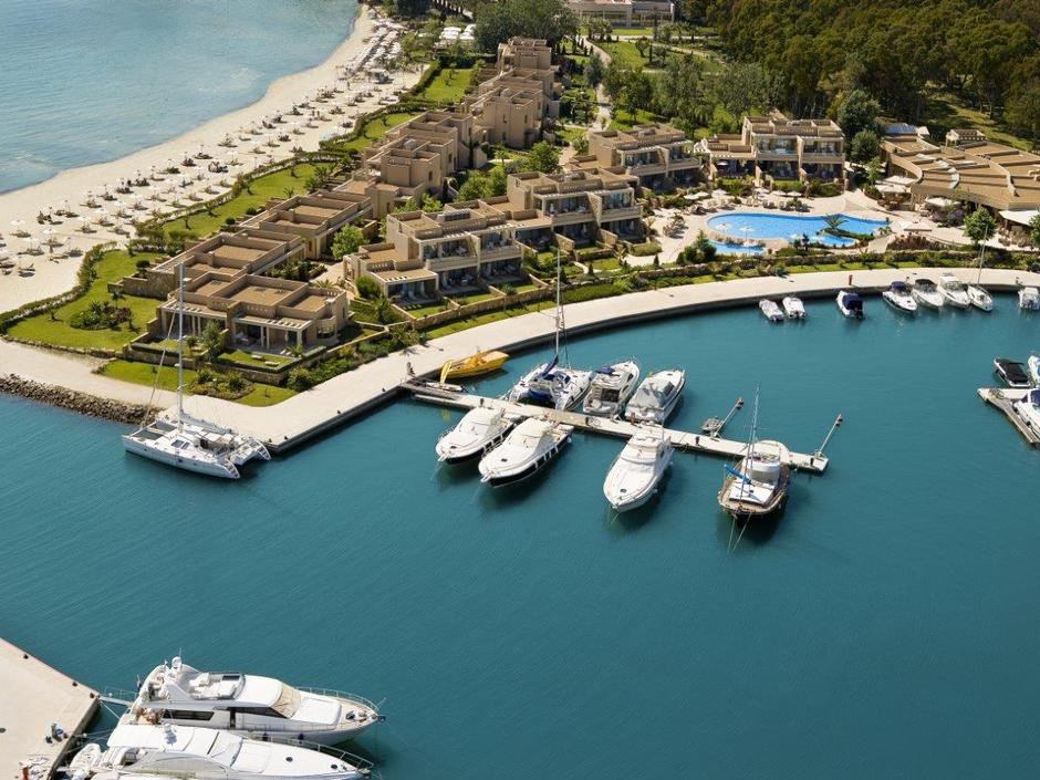 SANI ASTERIAS SUITES