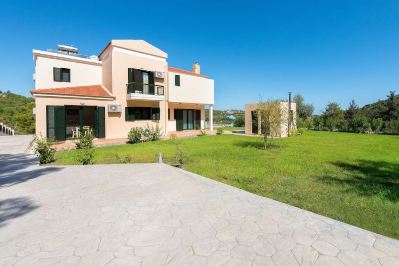 7 SPRINGS ARTEMIS VILLA