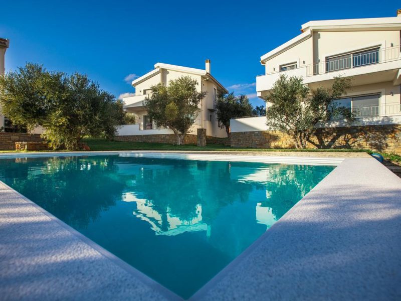 ABELIA LUXURIOUS VILLAS