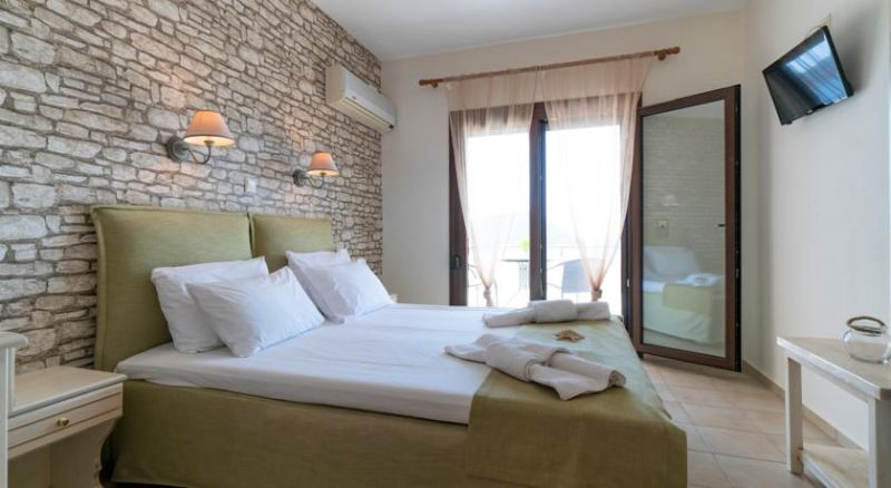 AGORASTOS HOTEL