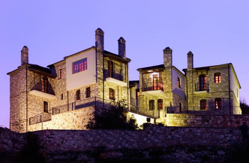 AIOLIDES TRADITIONAL HOUSES