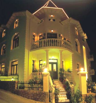 AIOLIS HOTEL