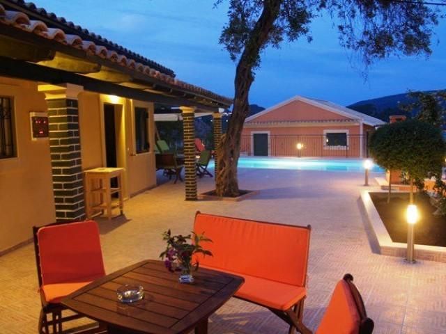 AKIS APARTMENTS PALEOKASTRITSA