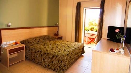 ALIANTHOS BEACH HOTEL фото 4