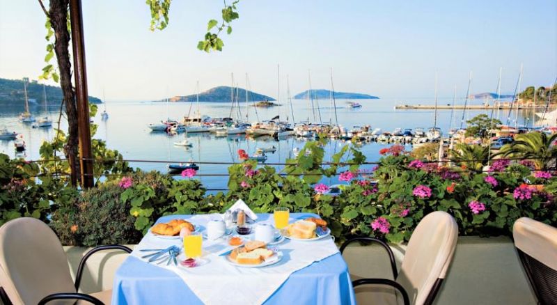 ALKYON HOTEL SKIATHOS фото 8