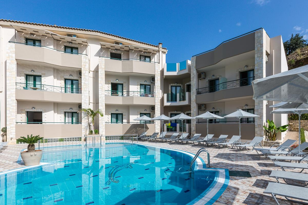 AMALIA APARTMENTS