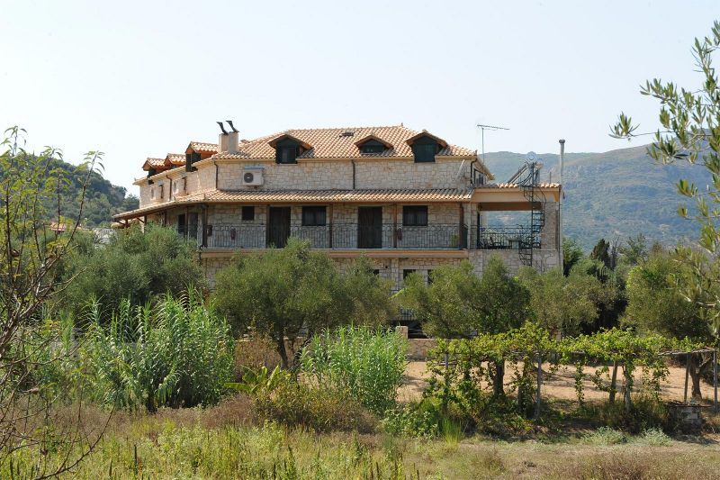 AMMOS VILLAS фото 2