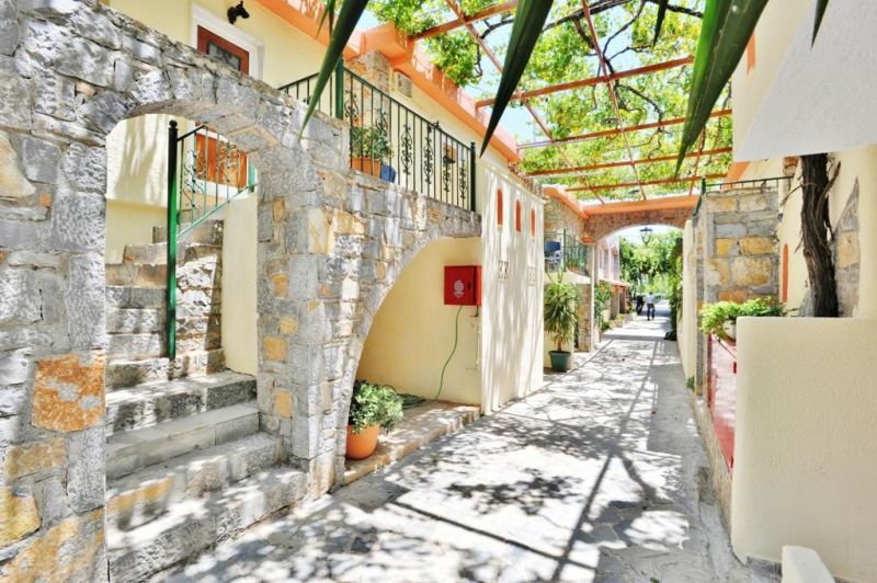 AMMOUDARA BEACH APARTHOTEL фото 8