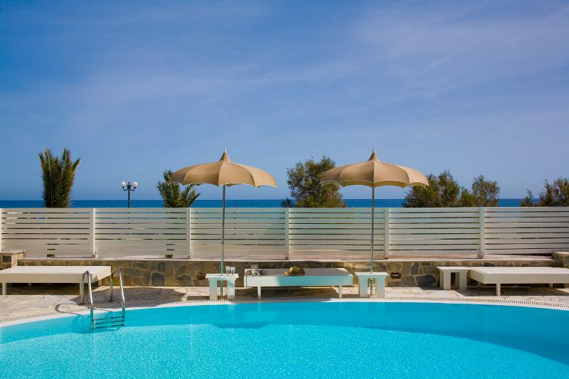ANEMOS BEACH LOUNGE фото 5