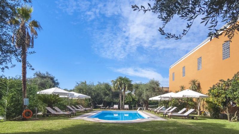 ANO APARTHOTEL