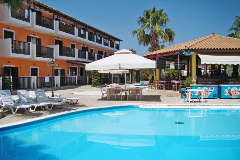 APPLE HOTEL