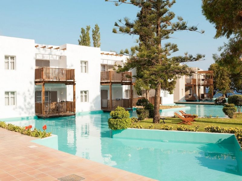 SUNPRIME MIRAMARE PARK SUITES & VILLAS (EX. AQUIS MIRAMARE WONDERLAND) фото 2