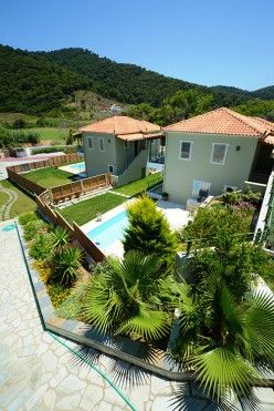 ASELINOS SUITES