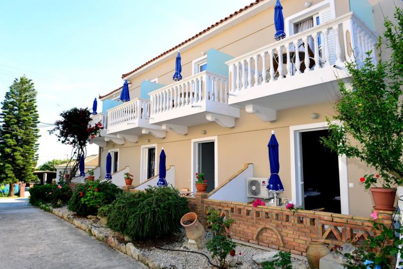 ASTERI STUDIOS & APARTMENTS