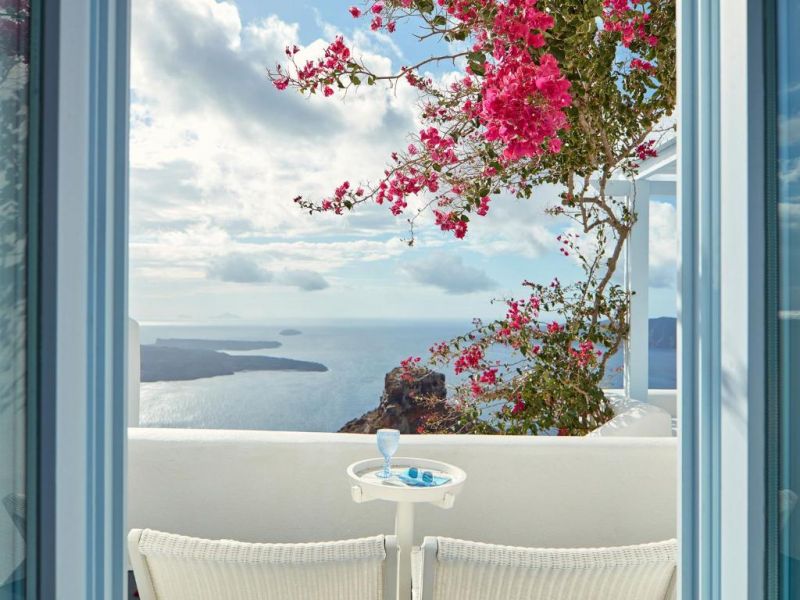 ASTRA APARTMENTS & SUITES фото 6
