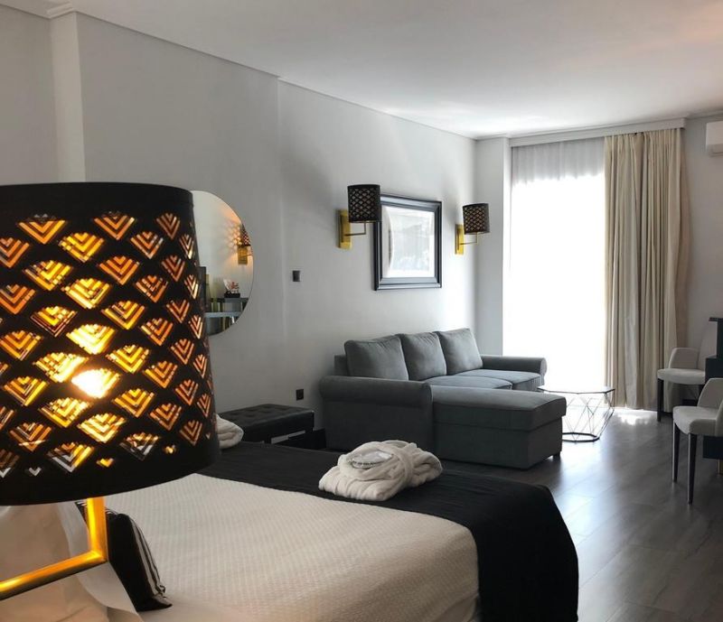ATHENIAN RIVIERA HOTEL & SUITES фото 2