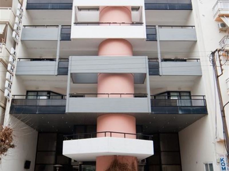 APARTMENT HOTEL ATHINA