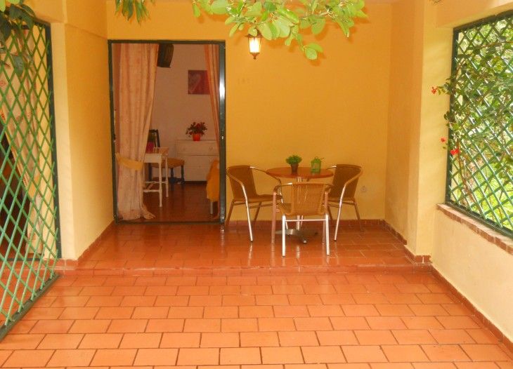 BARBATI BEACH APT фото 6