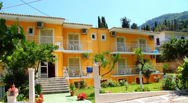 BELLA STUDIOS