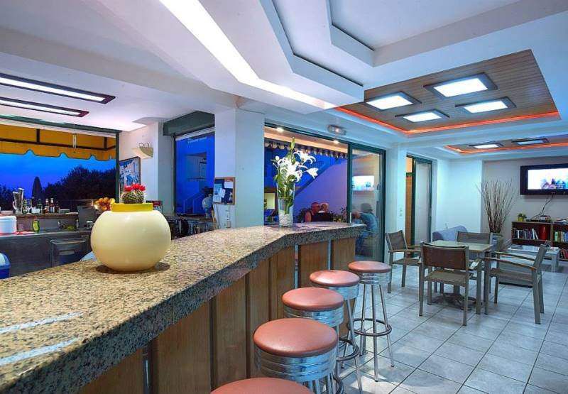 BELLA VISTA HOTEL & APT фото 7