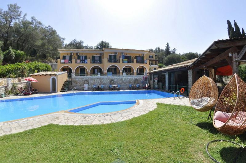 BIRLIS APARTMENTS