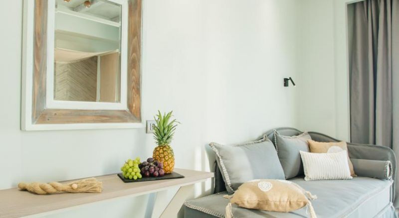 BLUE CARPET LUXURY SUITES фото 2