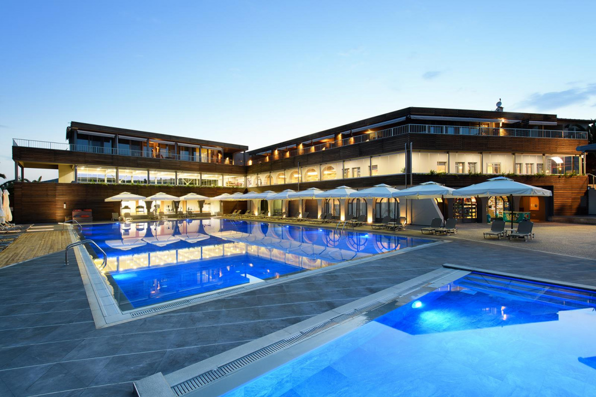 BLUE DOLPHIN HOTEL фото 6