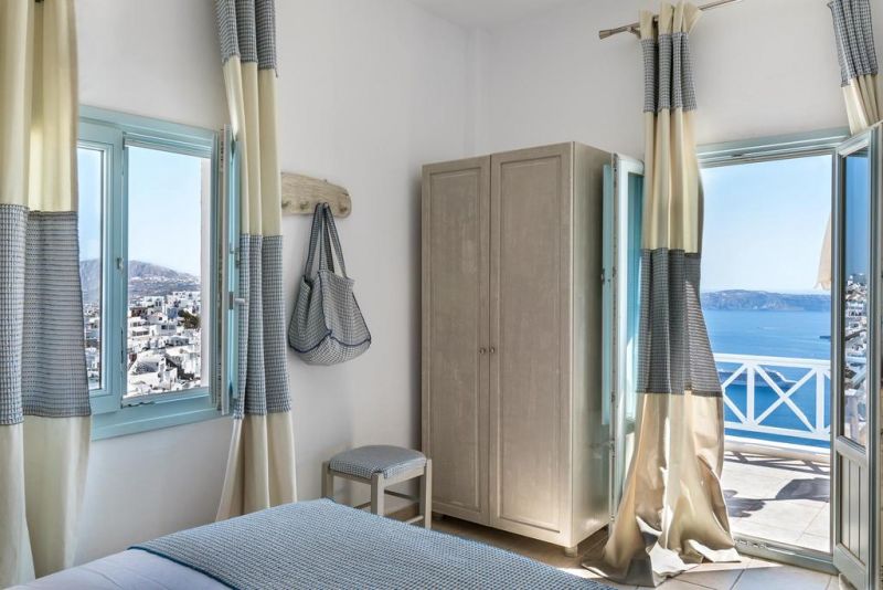BLUE DOLPHINS APARTMENTS & SUITES фото 3