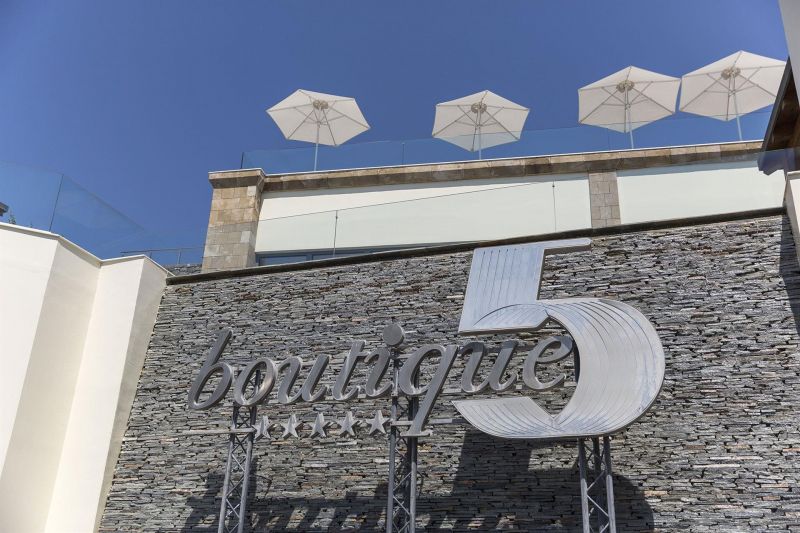 BOUTIQUE 5 фото 2