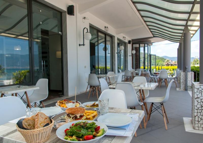 CALMA BEACH HOTEL фото 4