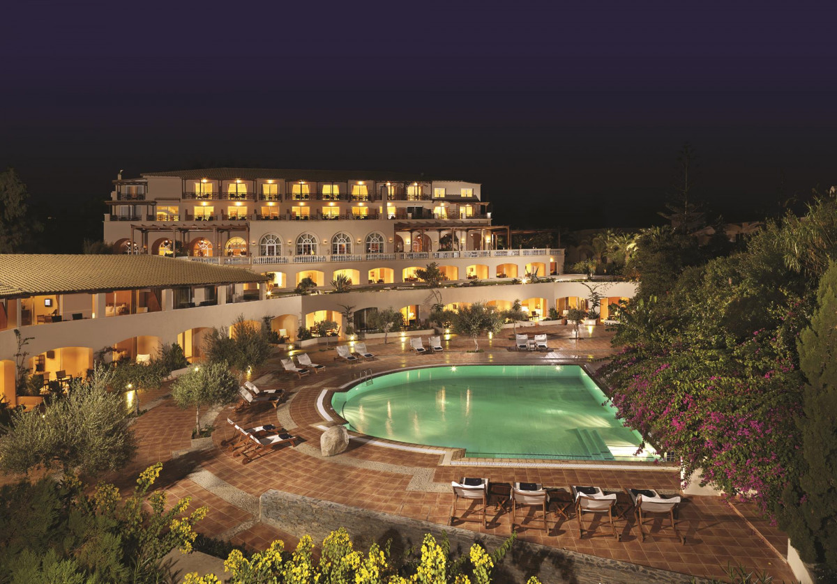 OUT OF THE BLUE CAPSIS ELITE RESORT