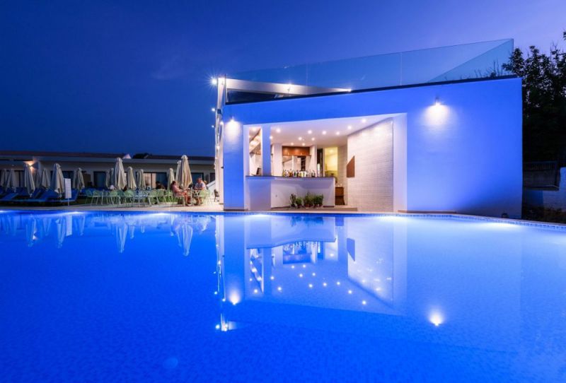 CAVO ORIENT BEACH HOTEL фото 4