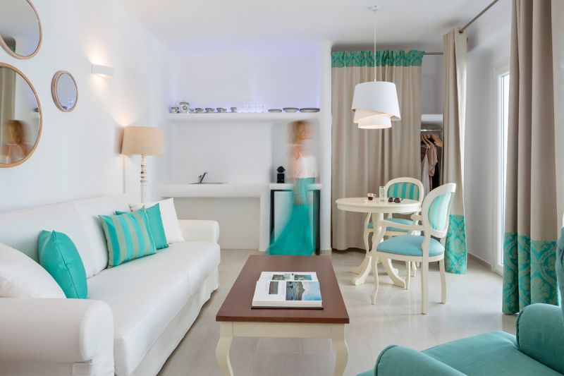 COLOURS OF MYKONOS SUITES фото 2
