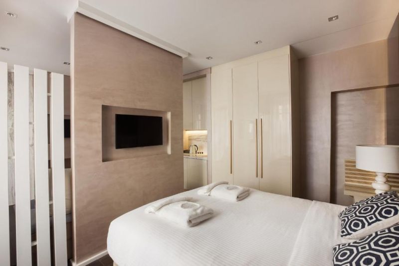 CONSOLATO BOUTIQUE фото 2